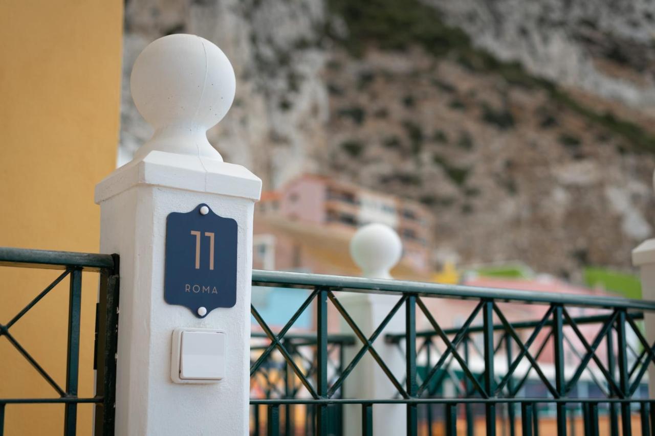 Beachfront Maisonette Gibraltar Eksteriør billede