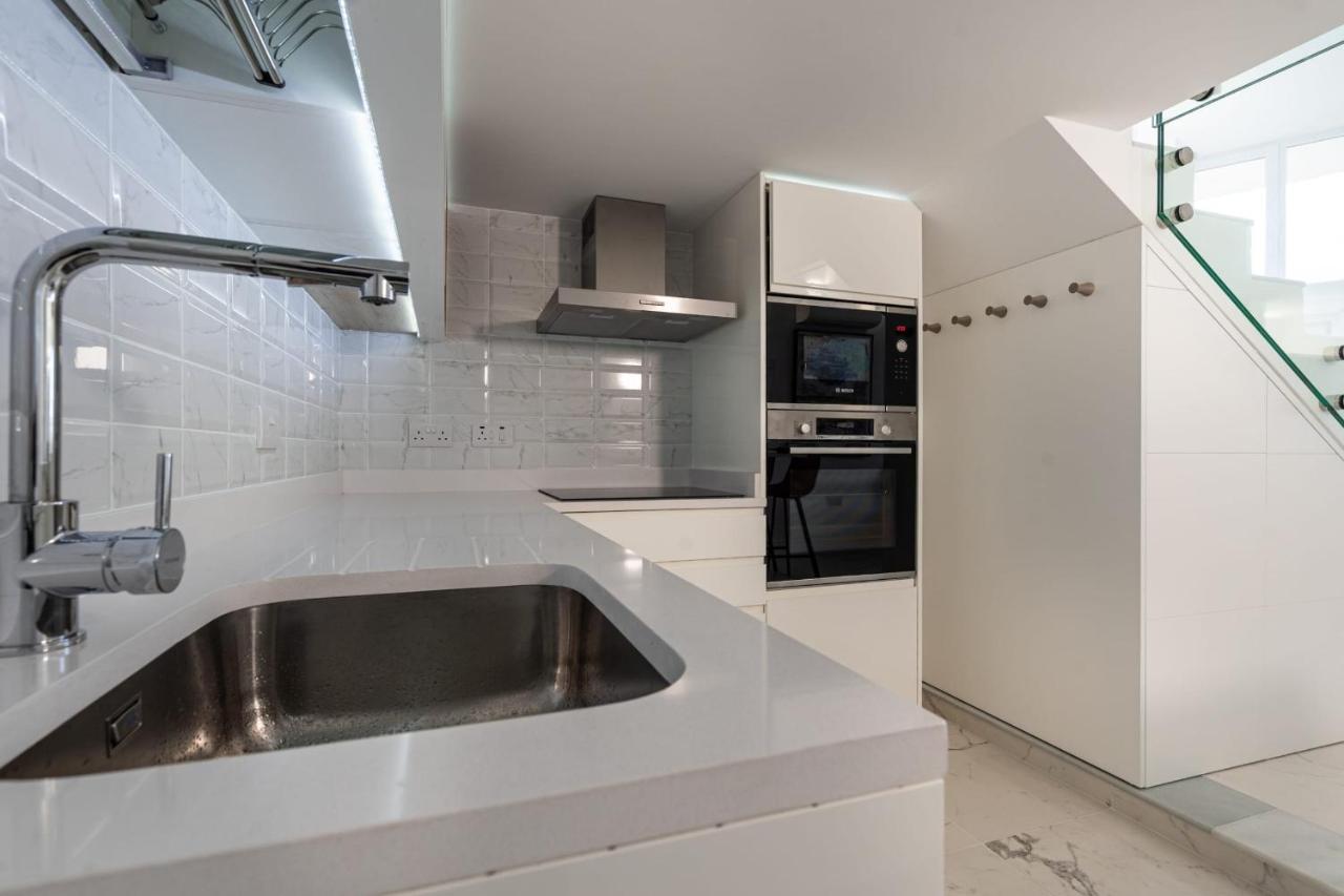 Beachfront Maisonette Gibraltar Eksteriør billede